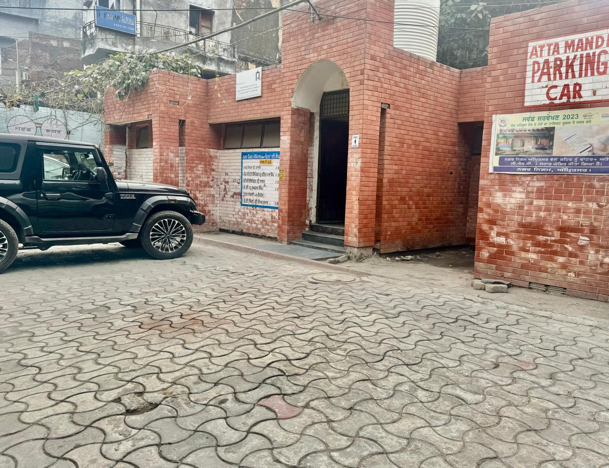 Hotel Heaven View - 50M From Golden Temple Amritsar Bagian luar foto