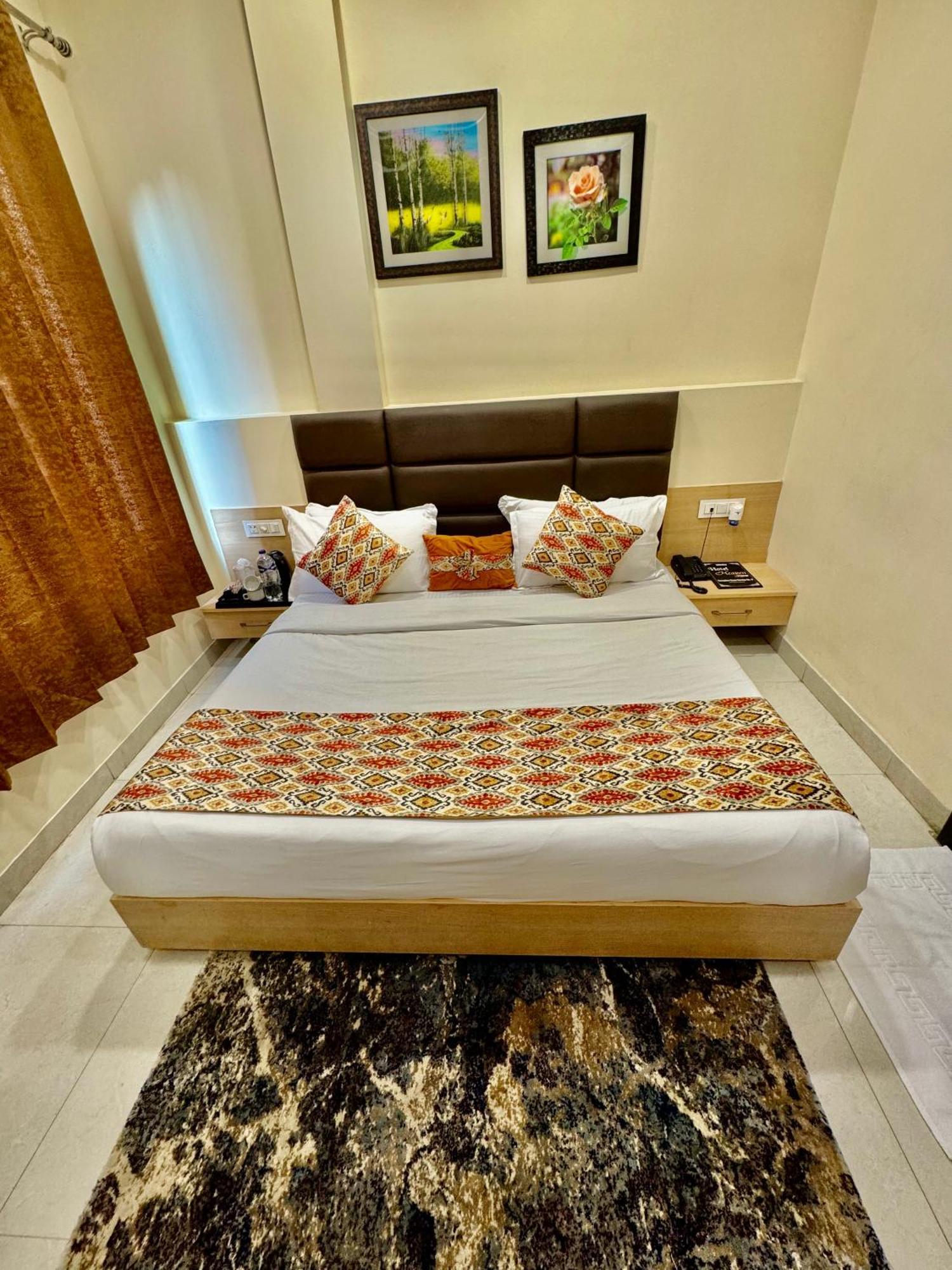 Hotel Heaven View - 50M From Golden Temple Amritsar Bagian luar foto
